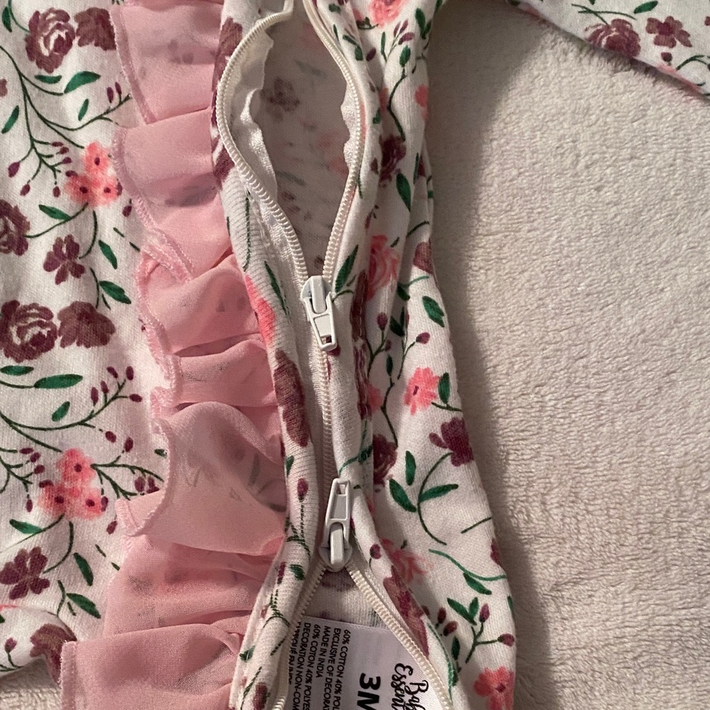 Baby Essentials Floral Ruffle Footie - Picture 3 of 5